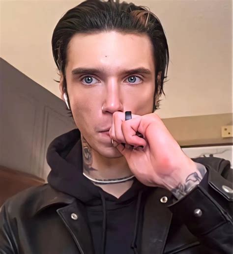 andy black.porn|Big dick Andy black sticks dildo up his ass boys porn.